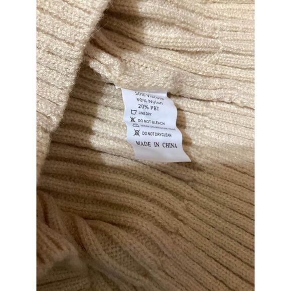 Softly Structured Ribbed Turtleneck Tunic Sweater Size: XS - Picture 6 of 6